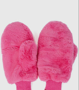 Faux Fur Mittens with Shepherd..
~