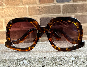 Retro Brown Oversized Drop Arm Sunglasses Vintage 70s Inspired