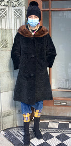 Vintage 50’s Style Black Coat w/ Brown Fur Collar
