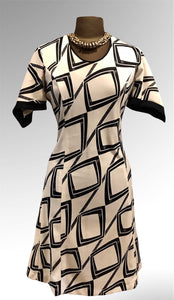 70s vintage Dress w/ Geométric design
