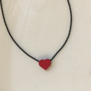Red heart tiny necklace